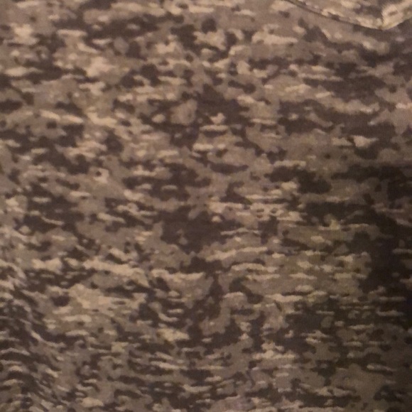 LuLaRoe Iris - Picture 3 of 8